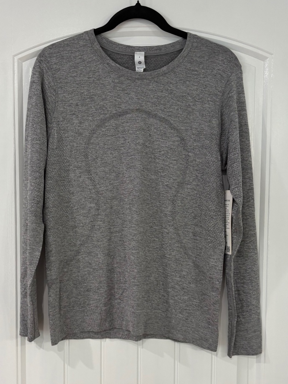 Lululemon swiftly relaxed long sleeve slate gray white
